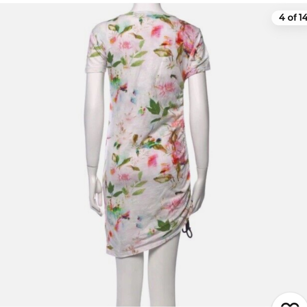 Pam and Gela water color tshirt dress with side ruching. - Picture 3 of 3